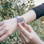Gwylio Retro Digid Iâ gyda Deial Porffor a Strap Porffor 022721
