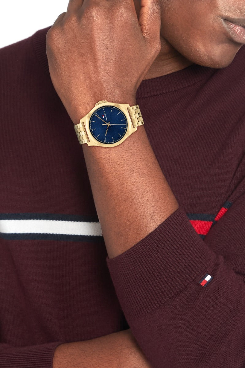 Tommy Hilfiger Norris Men's Watch with Blue Dial 1710546