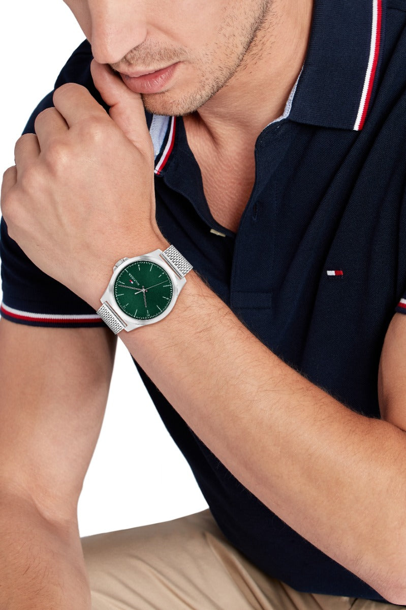 Tommy Hilfiger Norris Men's Watch with Green Dial 1710548