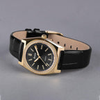 Gwylio Accurist Origin i Fenywod gyda Deial Du a Strap Lledr 70014