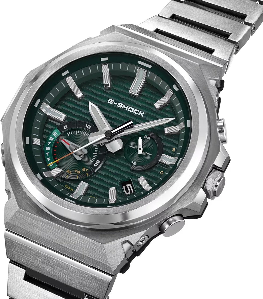 Casio G-Shock Gwylio Dynion â Deial Gwyrdd a Strap Arian GST-B1000D-3AER