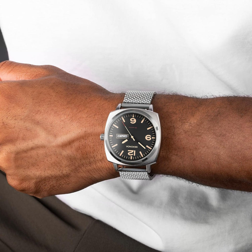 Gwylio Sekonda Airborne i Ddynion gyda Deial Du a Strap Arian 30101
