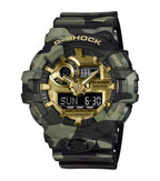 Oriawr Dynion Casio G-Shock gyda Deial Aur a Strap Camo GA-700CMG-3AER