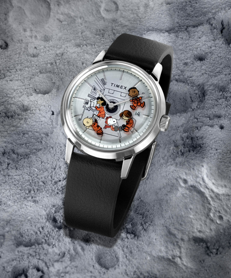 Timex Peanuts Mens Automatic Watch with Silver Dial and Black Strap TW2W87200
