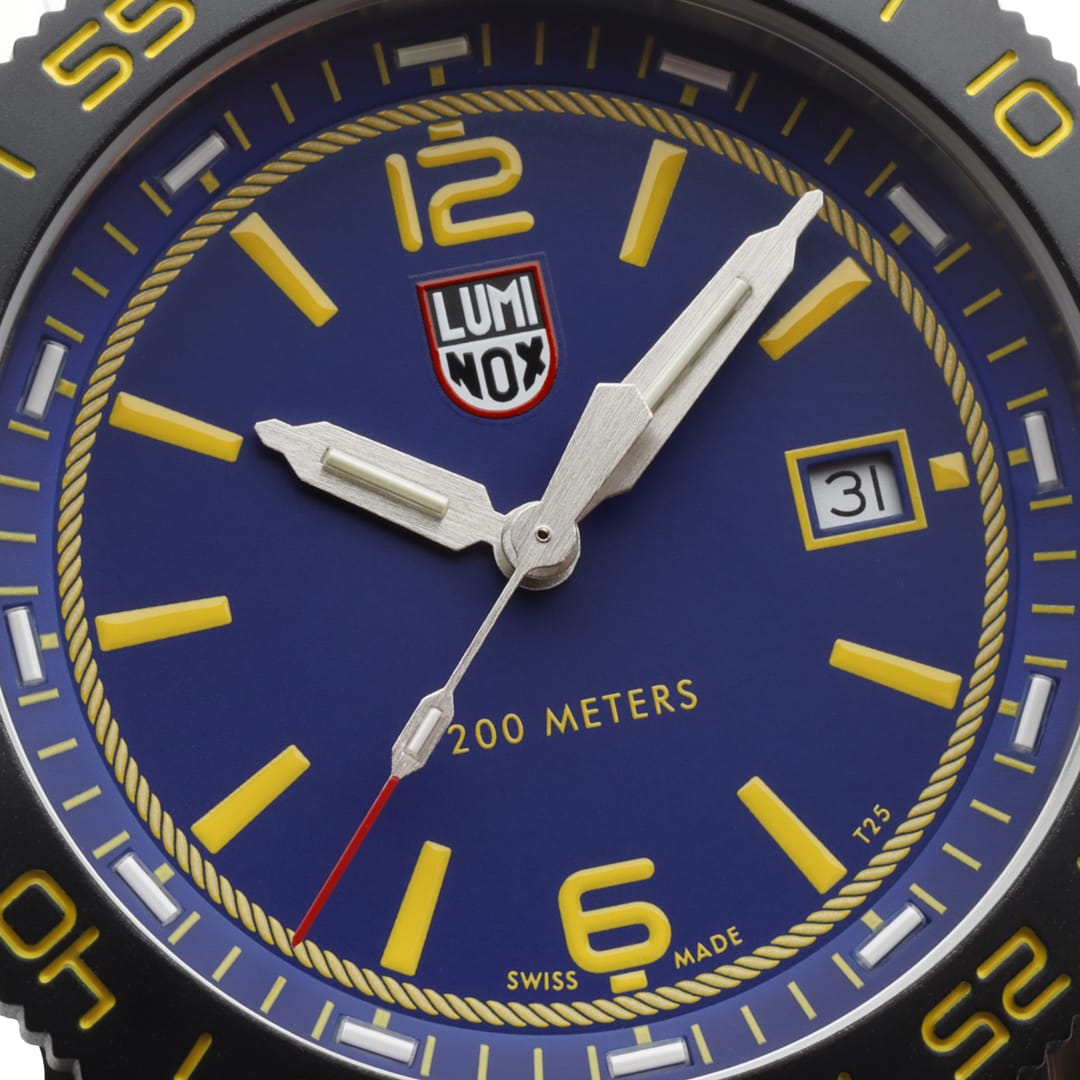 Luminox Pacific Diver FORCE BLUE Mens Watch with Blue Dial and Blue Strap XS.3125.FB