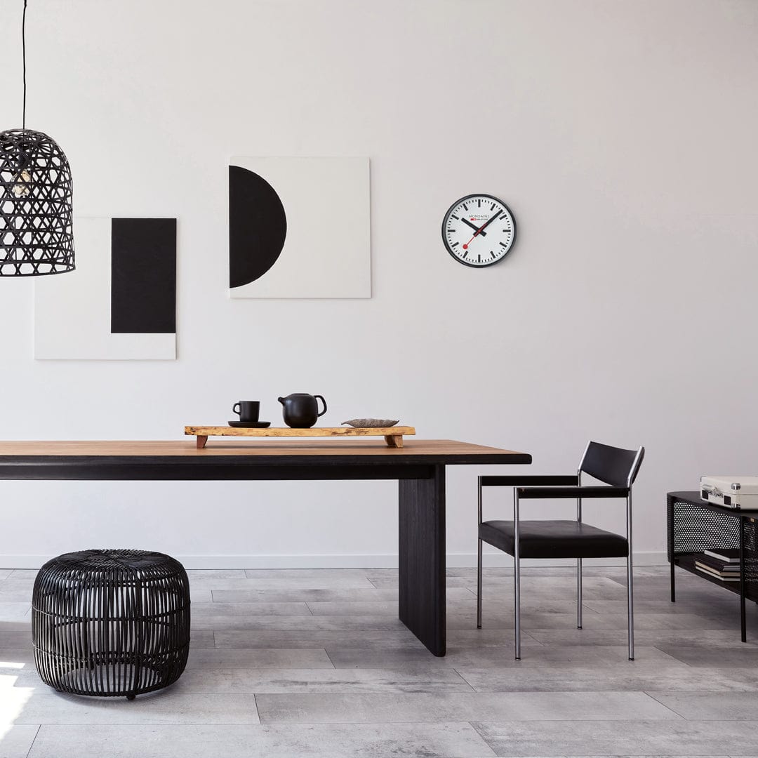 Cloc Wal Mondaine gydag Wyneb Gwyn ac Achos Du A990.CLOCK.12SBB