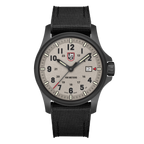 Cloc Mwn Atacama Luminox i Ddynion gydag Wyneb Arian a Strap Gyfnewidiol XL.1971.SET