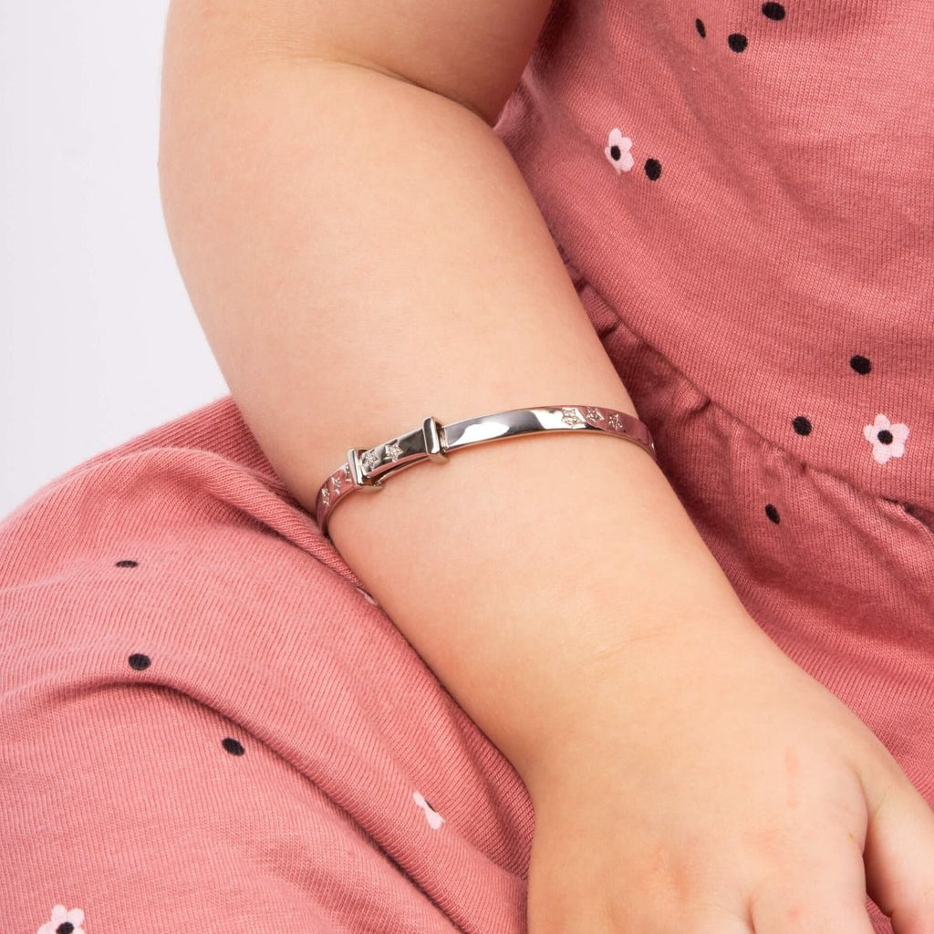 Bangle Ehangu D ar gyfer Diamond Seren Fach Ddisglair gydag Union Ddeimwnt B4322