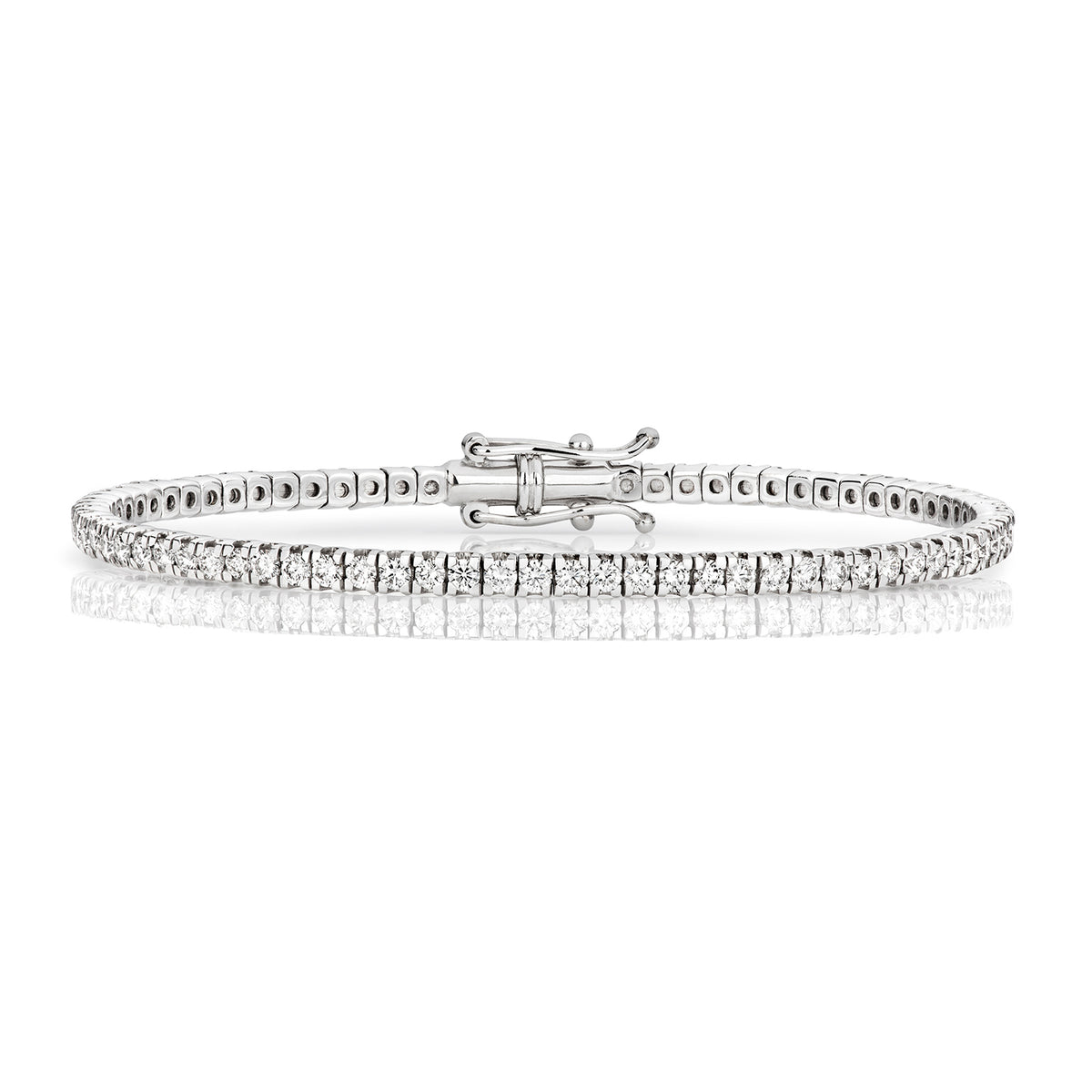 18ct White Gold Diamond Bracelet 2.22 CT