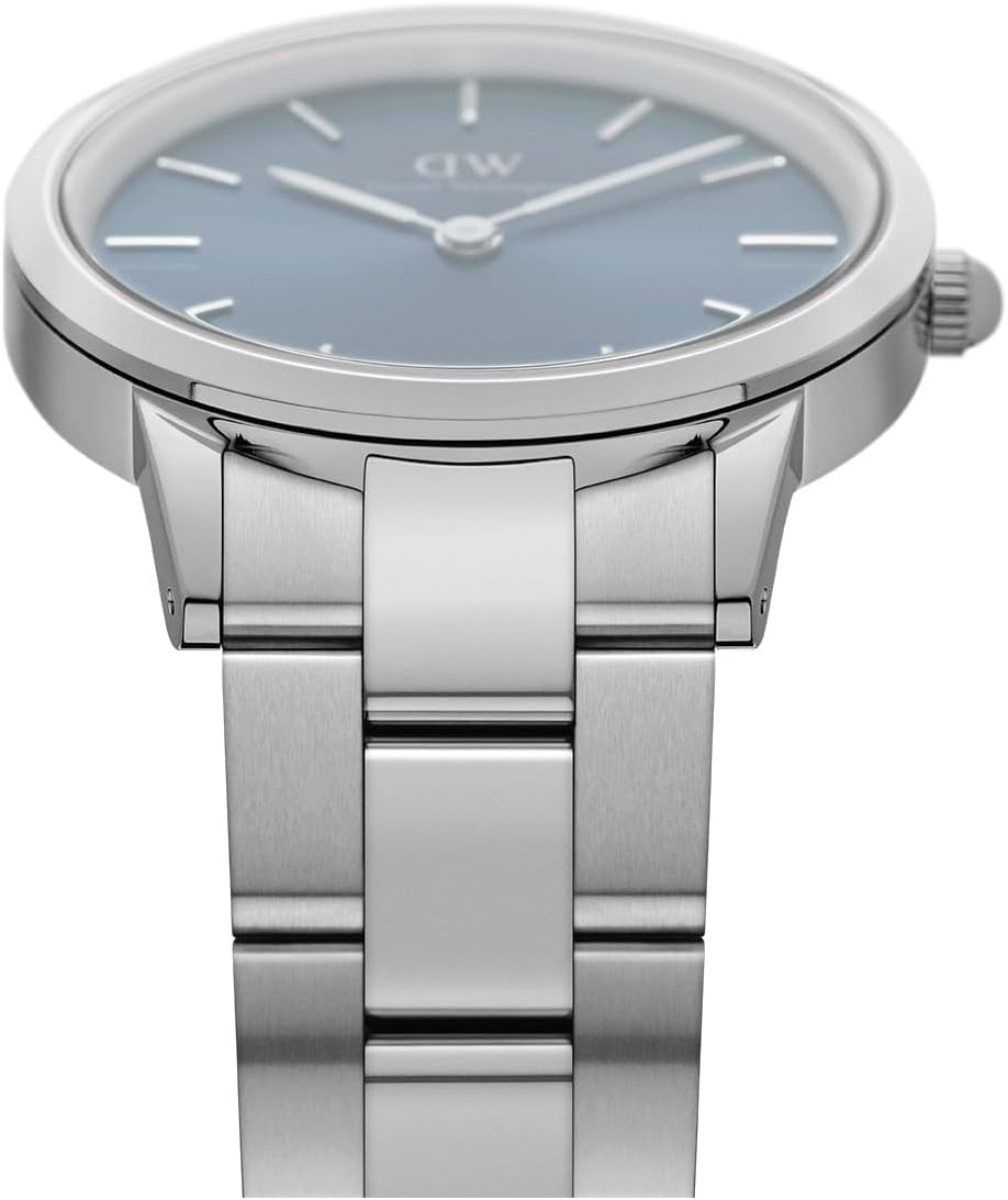 Daniel Wellington Ladies Watch with Blue Dial DW00100457
