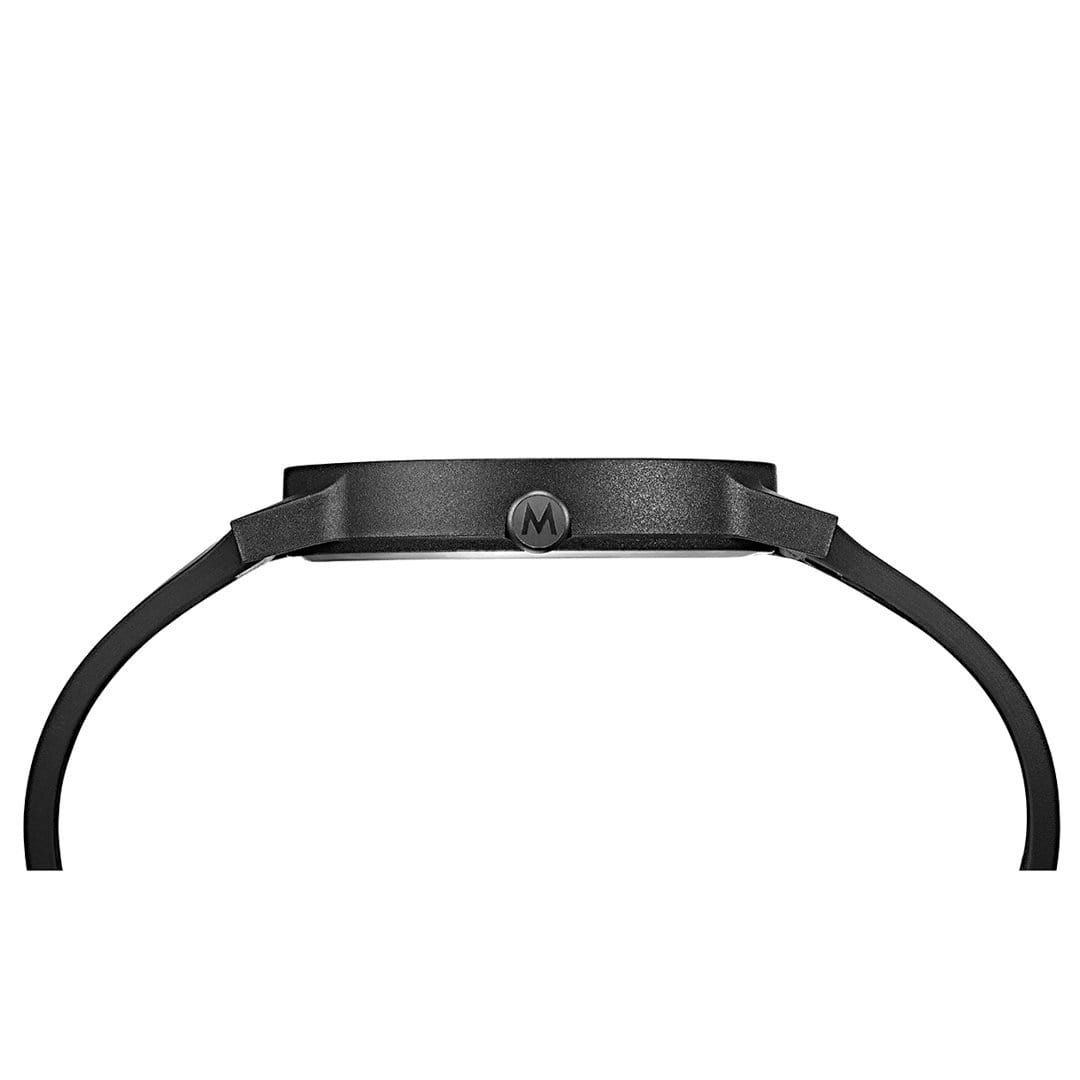 Cloc Mondaine Classic i Ddynion gyda Deial Gwyn a Strap Rwber Du MS1.41110.RB