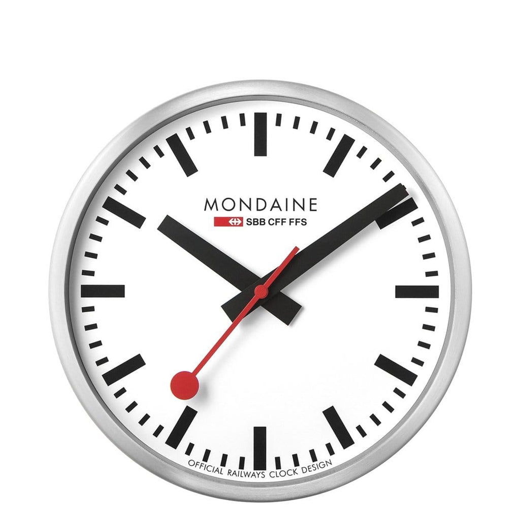 Cloc Wal Mondaine gydag Wyneb Gwyn ac Achos Arian A990.CLOCK.16SBB