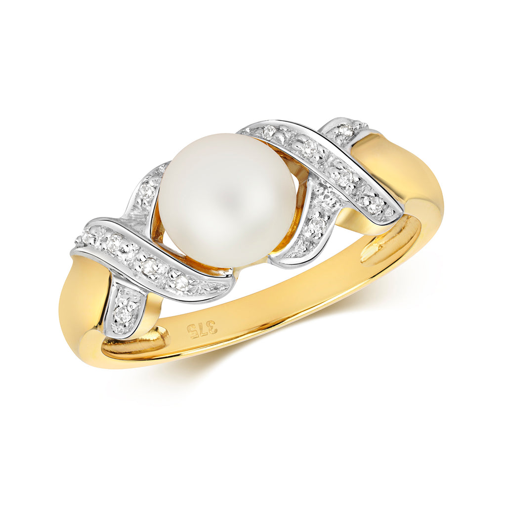 9ct Yellow Gold Diamond and Pearl Dress Ring 0.04 CT
