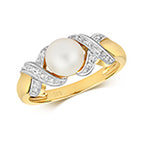 9ct Yellow Gold Diamond and Pearl Dress Ring 0.04 CT