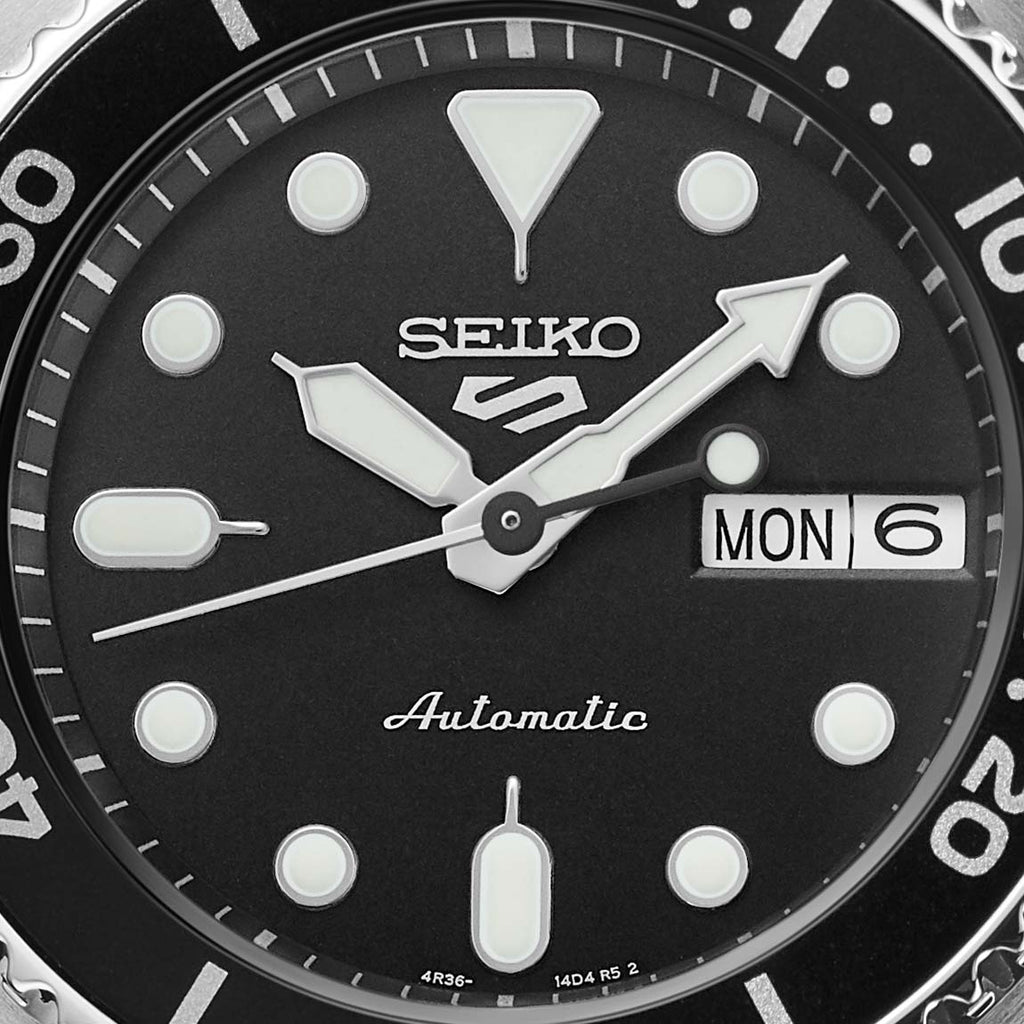 Seiko 5 Sports SKX ‘Midi’ Automatic Watch with Black Dial and Silver Bracelet SRPK29K1