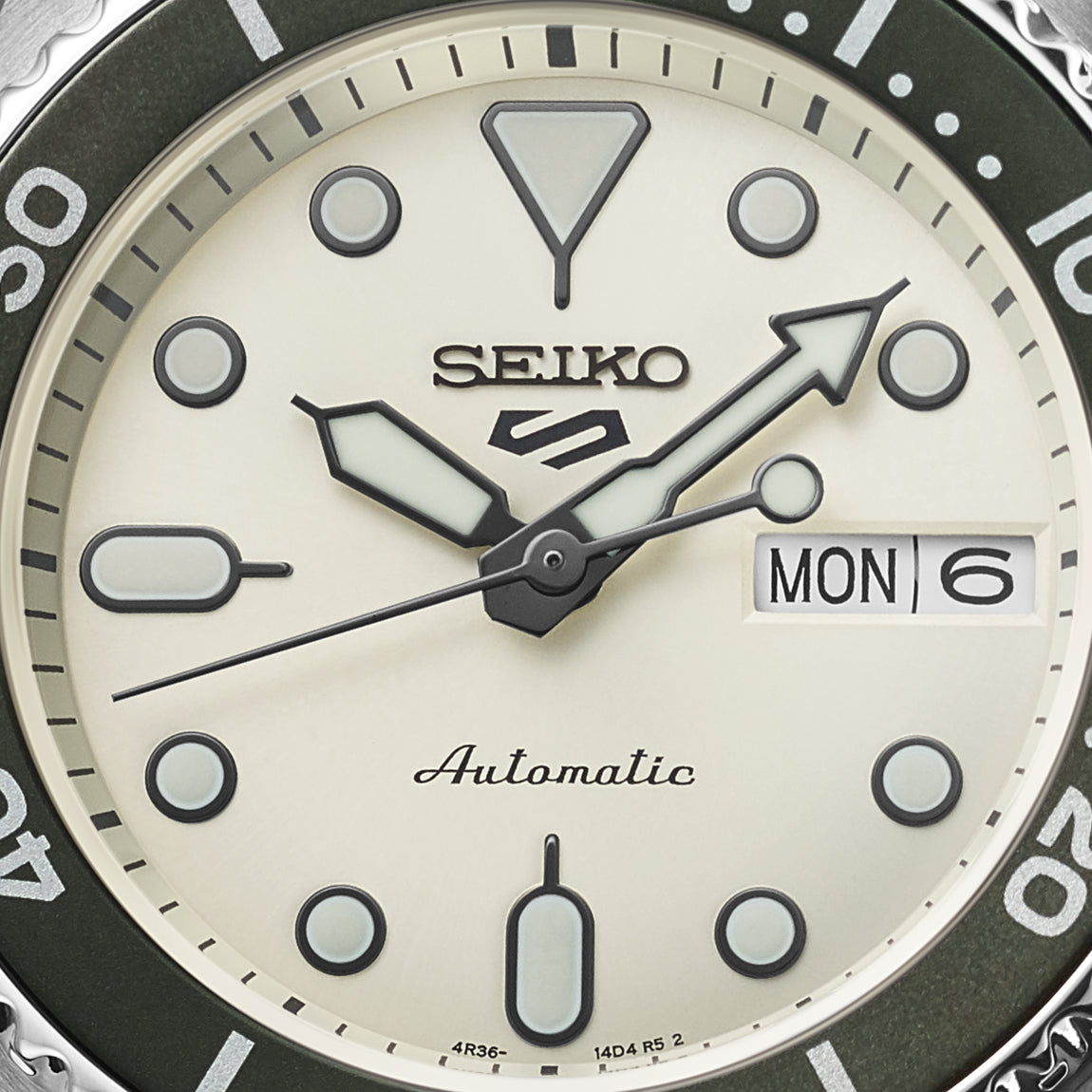 Seiko 5 Sports SKX ‘Midi’ Automatic Watch with Mono Dial and Silver Bracelet SRPK31K1
