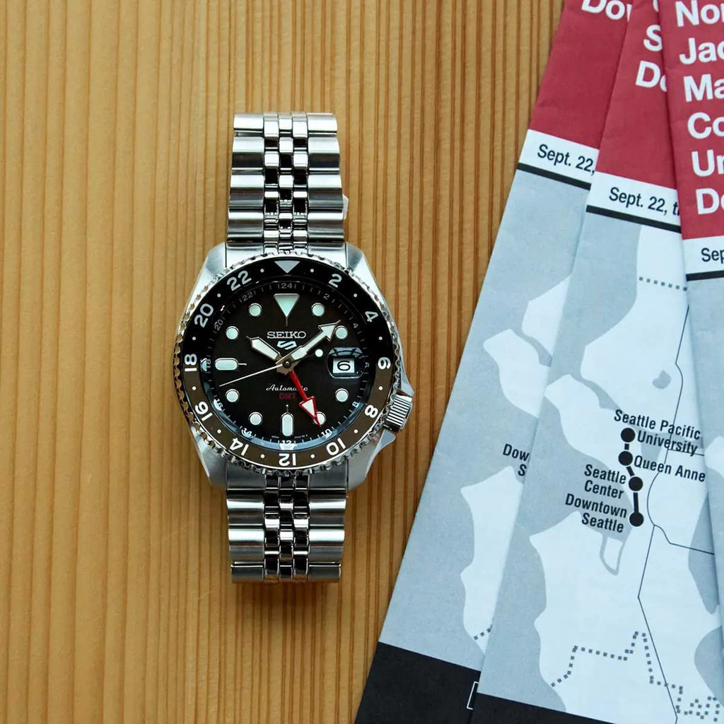Gwylio Dynion Seiko 5 Sports Black Grape GMT SKX Ail-ddelweddiad SSK001K1