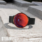 Storm Pylo Slate Red Gwyliadur Dynion gyda Deial Coch a Strap Du 47551/SL/R