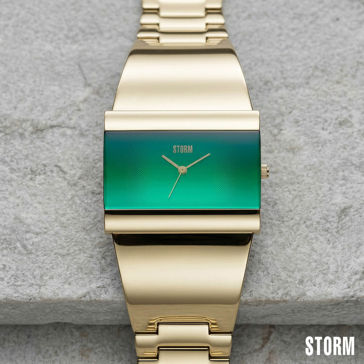 Storm Starletti Gold Lazer Green Ladies Watch gyda Deial Gwyrdd a Breichled Aur 47313/GD/GN