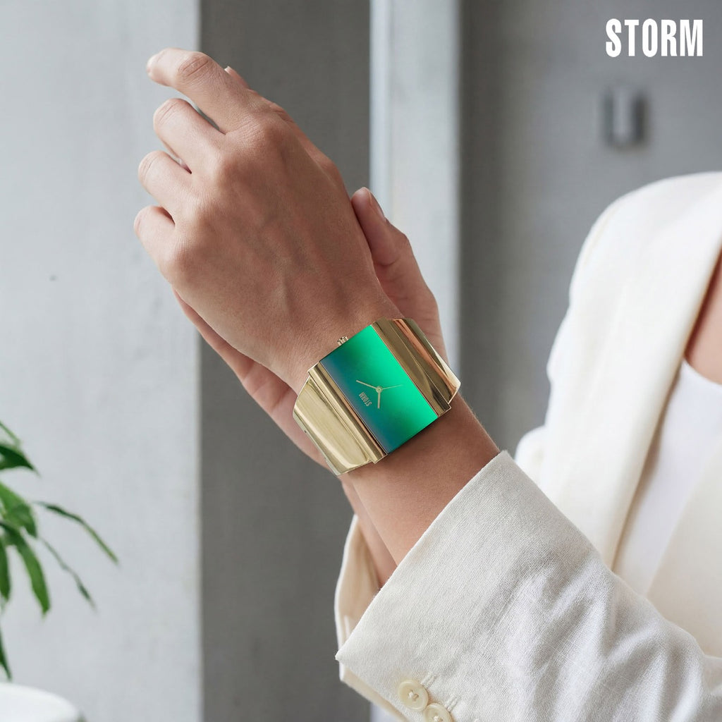 Storm Starletti Gold Lazer Green Ladies Watch gyda Deial Gwyrdd a Breichled Aur 47313/GD/GN