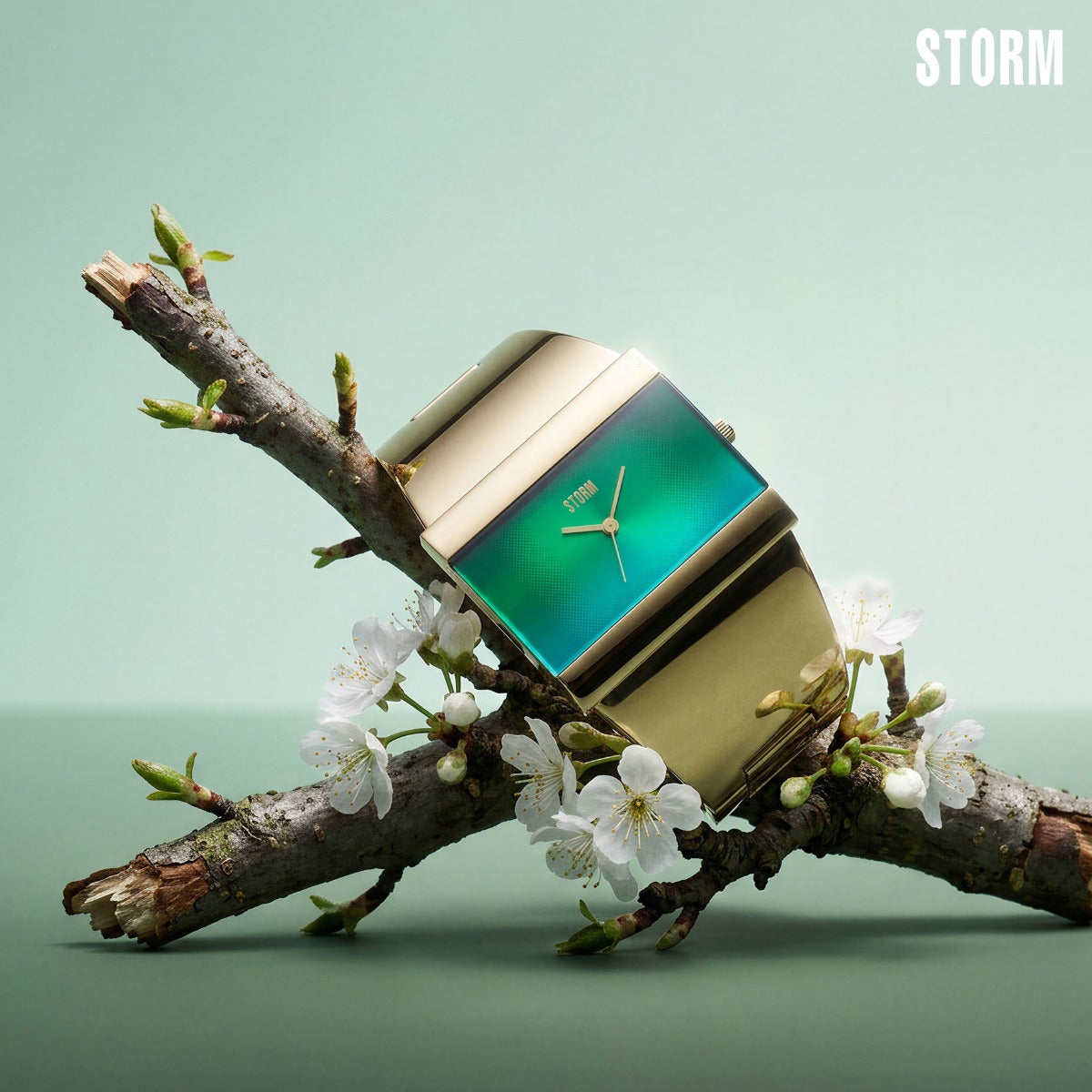 Storm Starletti Gold Lazer Green Ladies Watch gyda Deial Gwyrdd a Breichled Aur 47313/GD/GN