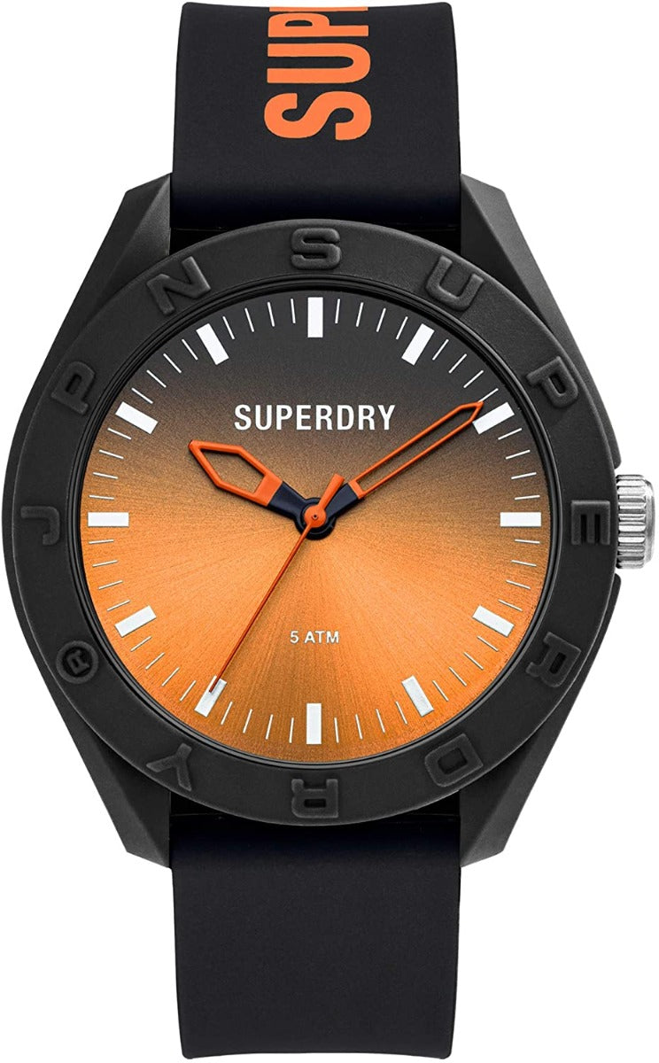 Gwylfa Laser Dynion Superdry Osaka gyda Deial Oren Sunray a Strap Silicôn Du SYG321BO