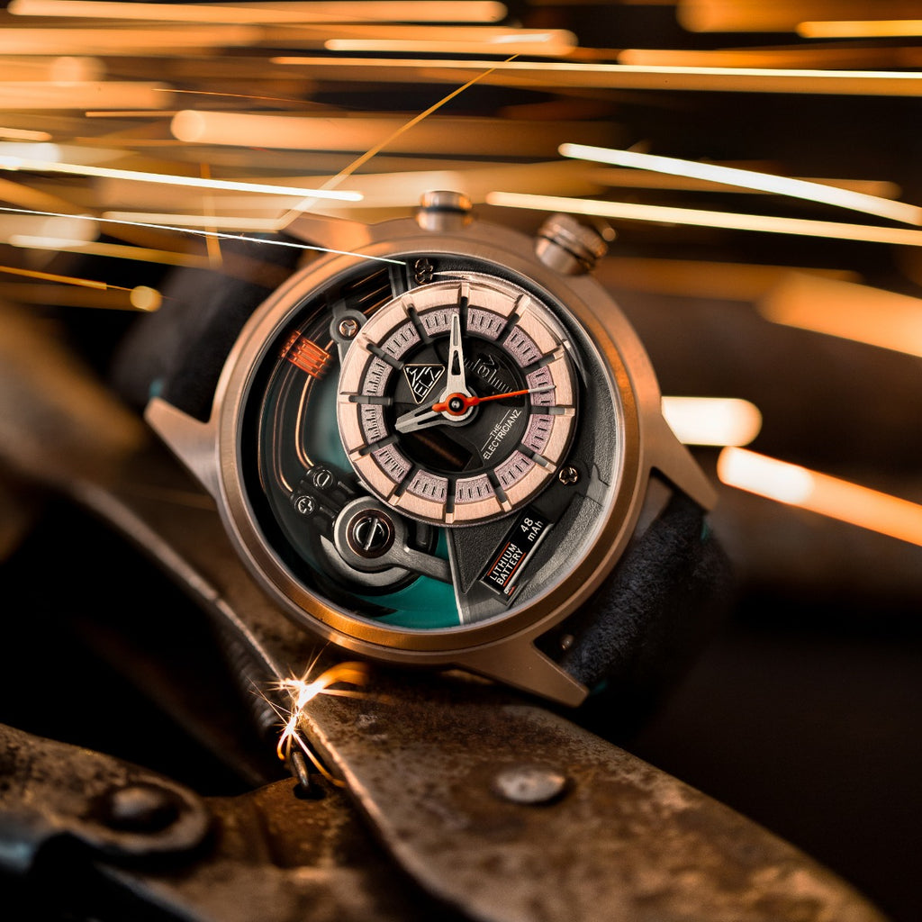 The Electricianz SteelZ The Cazino Mens Watch with Grey Leather Strap ZZ-A3C/04