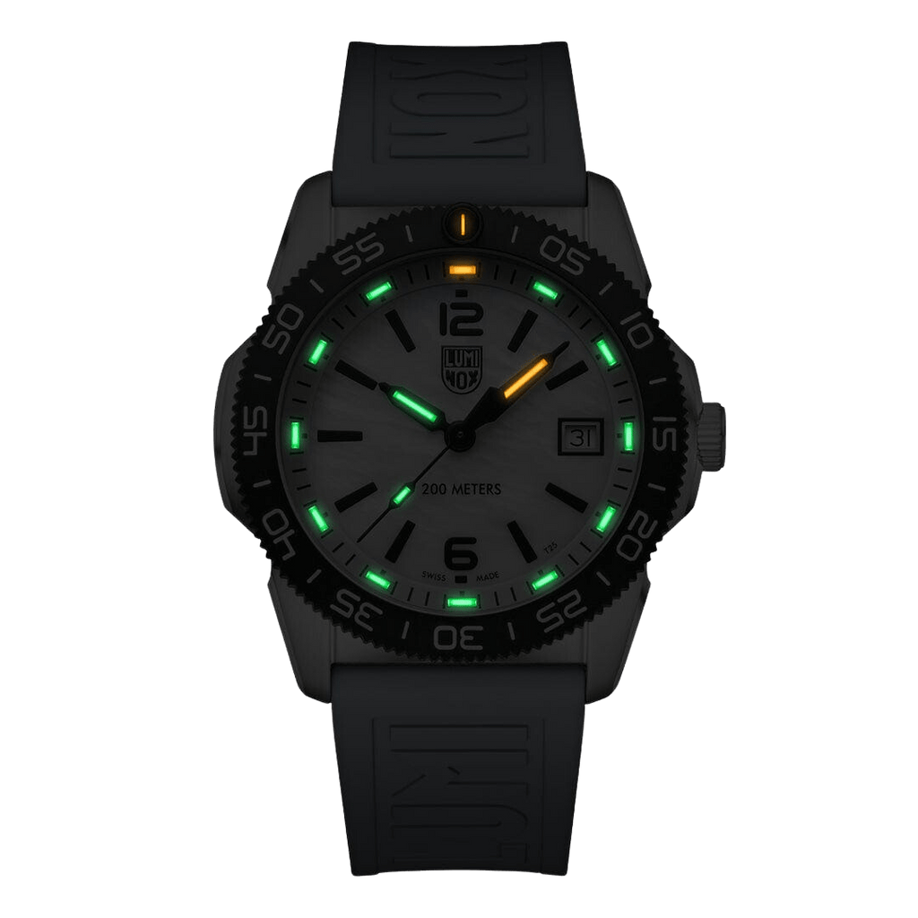 Luminox Pacific Diver Mens Watch with Mother of Pearl Dial and Blue Strap XS.3124M