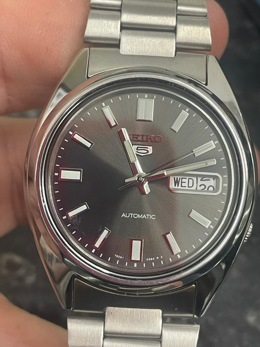 Seiko 5 Mens Automatic Watch SNXS79