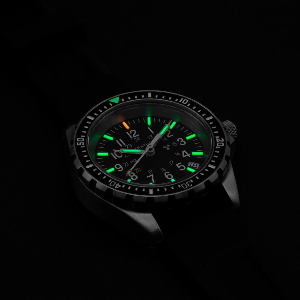 Marathon Medium Divers Mens Watch MSAR-Q with Black Silicone Strap WW194027SS-0130