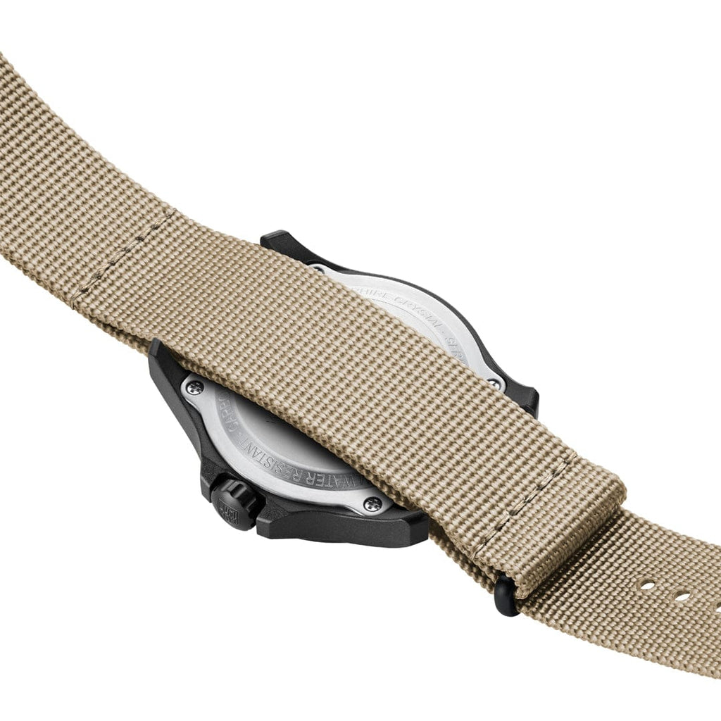 Gwylio Dynion Maes Atacama Luminox gydag Wyneb Du a Strapiau Cyfnewidiadwy XL.1970.SET