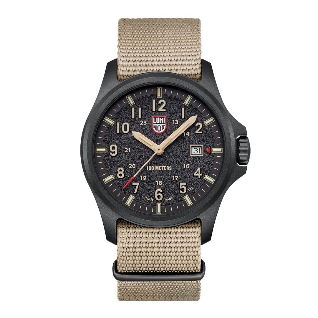 Gwylio Dynion Maes Atacama Luminox gydag Wyneb Du a Strapiau Cyfnewidiadwy XL.1970.SET