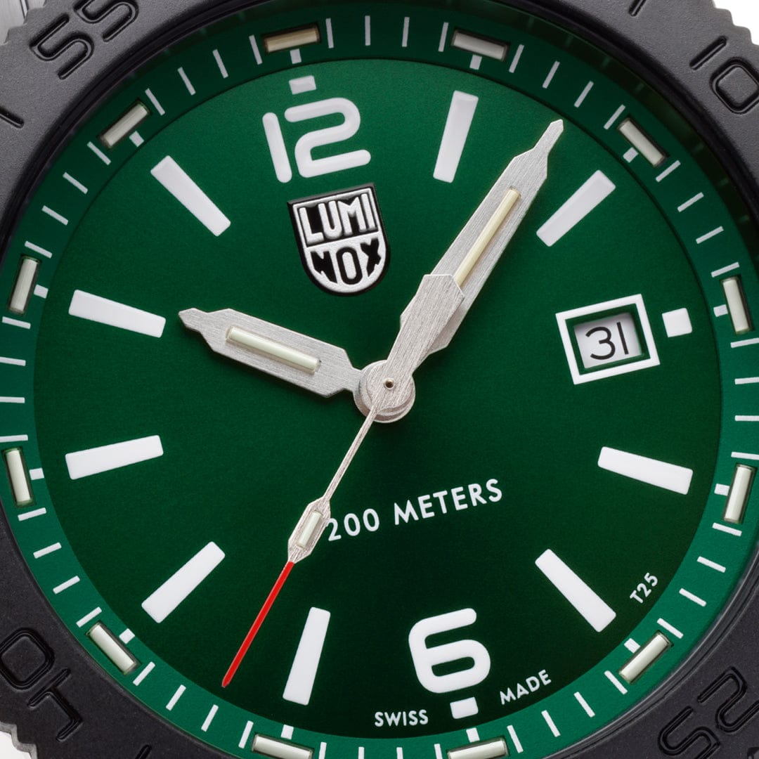 Luminox Pacific Diver Mens Watch with Green Dial and Black Strap XS.3137.B