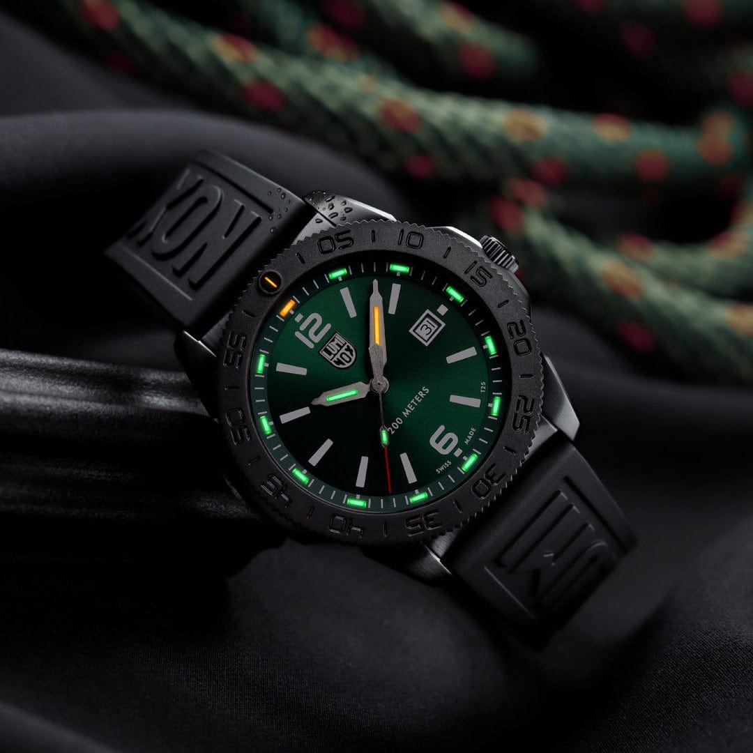 Luminox Pacific Diver Mens Watch with Green Dial and Black Strap XS.3137.B