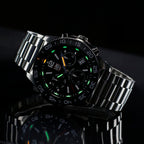 Oriawr Chronograff Dynion Luminox Pacific Diver gyda Deial Du a Strap Arian XS.3142
